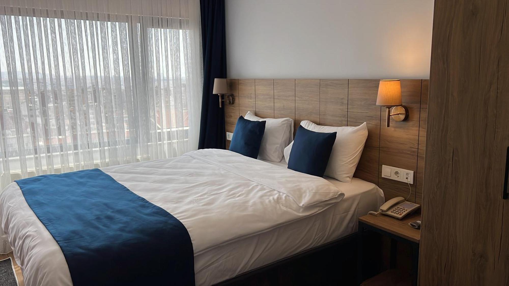 The Blue Suites Истанбул Екстериор снимка